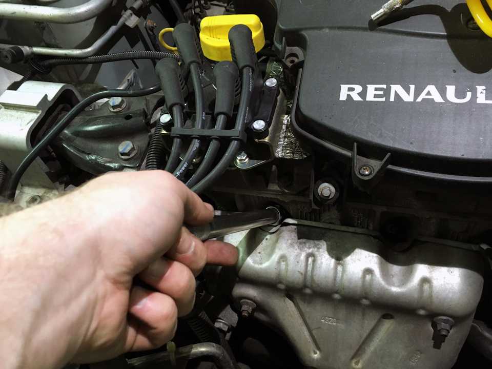 Свечи renault logan