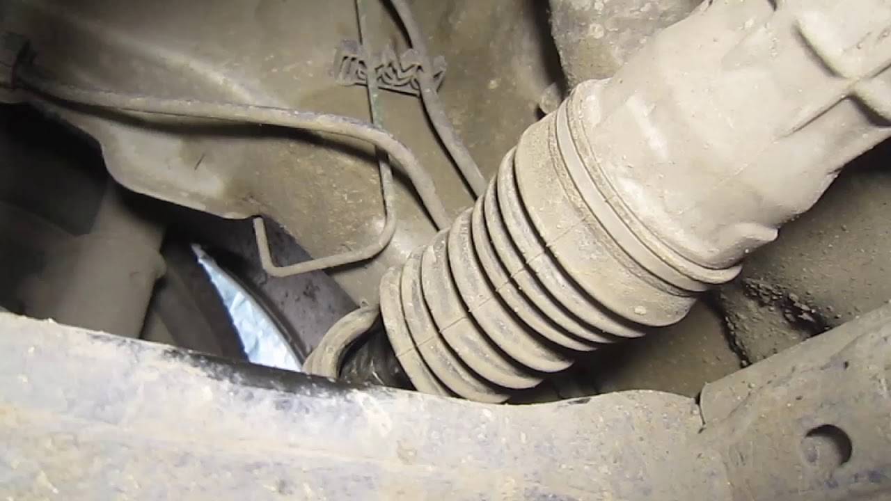 Замена пыльника рулевой рейки рено логан (видео)