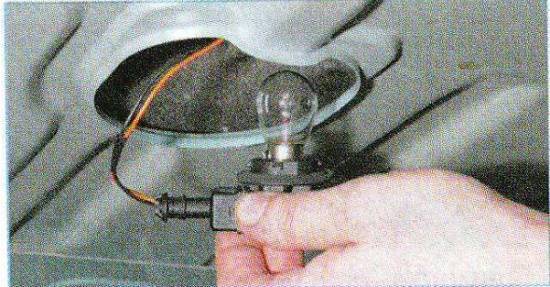 Задний фонарь рено логан 1: замена ламп, как поменять фонарь