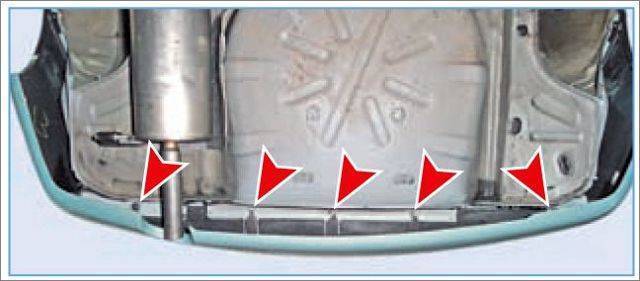Снятие и установка бамперов на рено меган: пошаговая инструкция замены обвесов