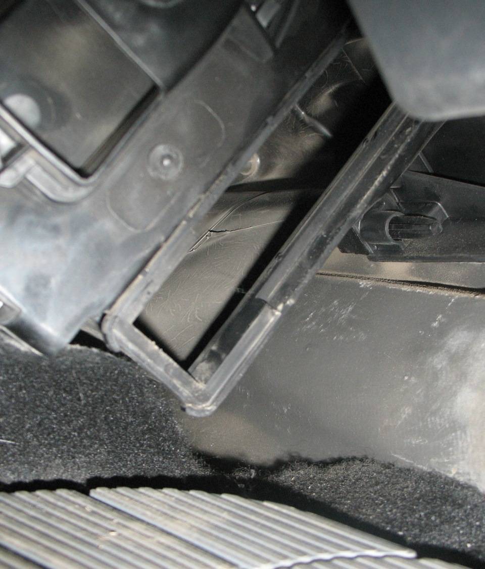 Когда менять воздушный фильтр на рено логан – автомобильный блог