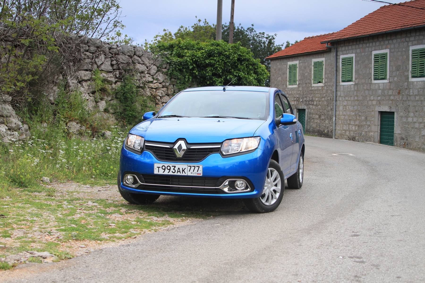 Тест-драйв Renault Logan нового поколения