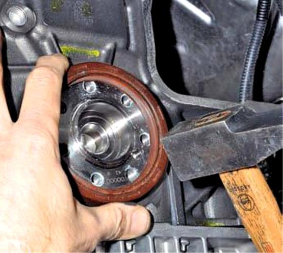 Renault duster   проверка состояния и замена ремня привода газораспределительного механизма рено дастер