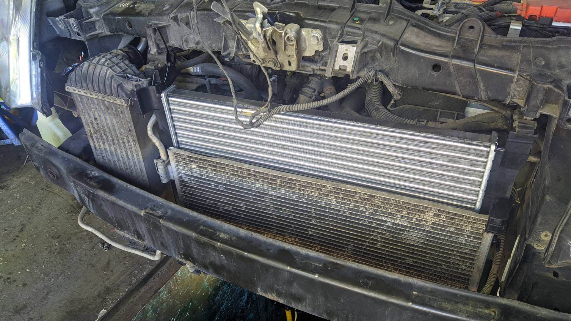 Как самому определить неисправность и заменить радиатор печки в автомобиле «рено-логан»