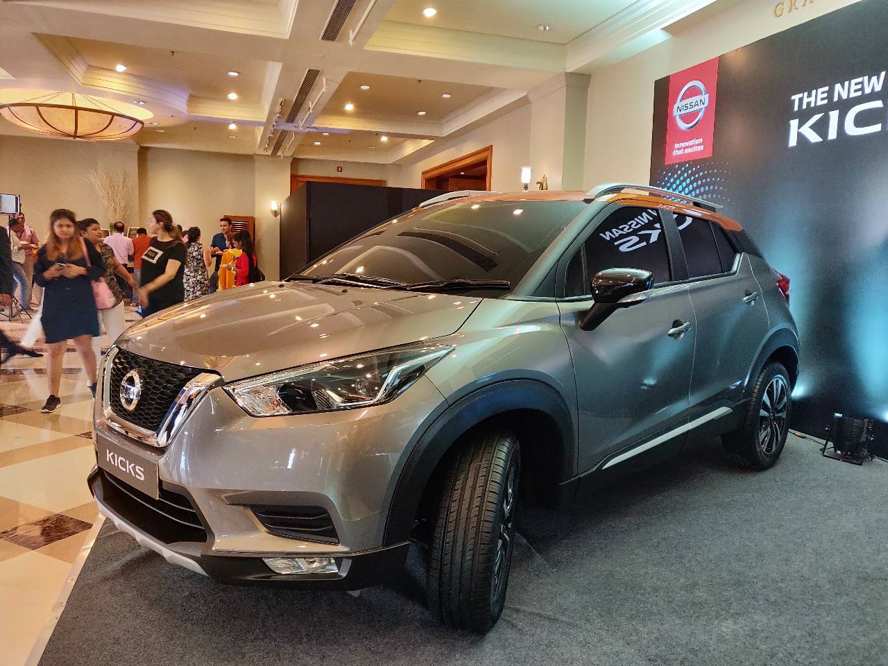 Nissan kicks