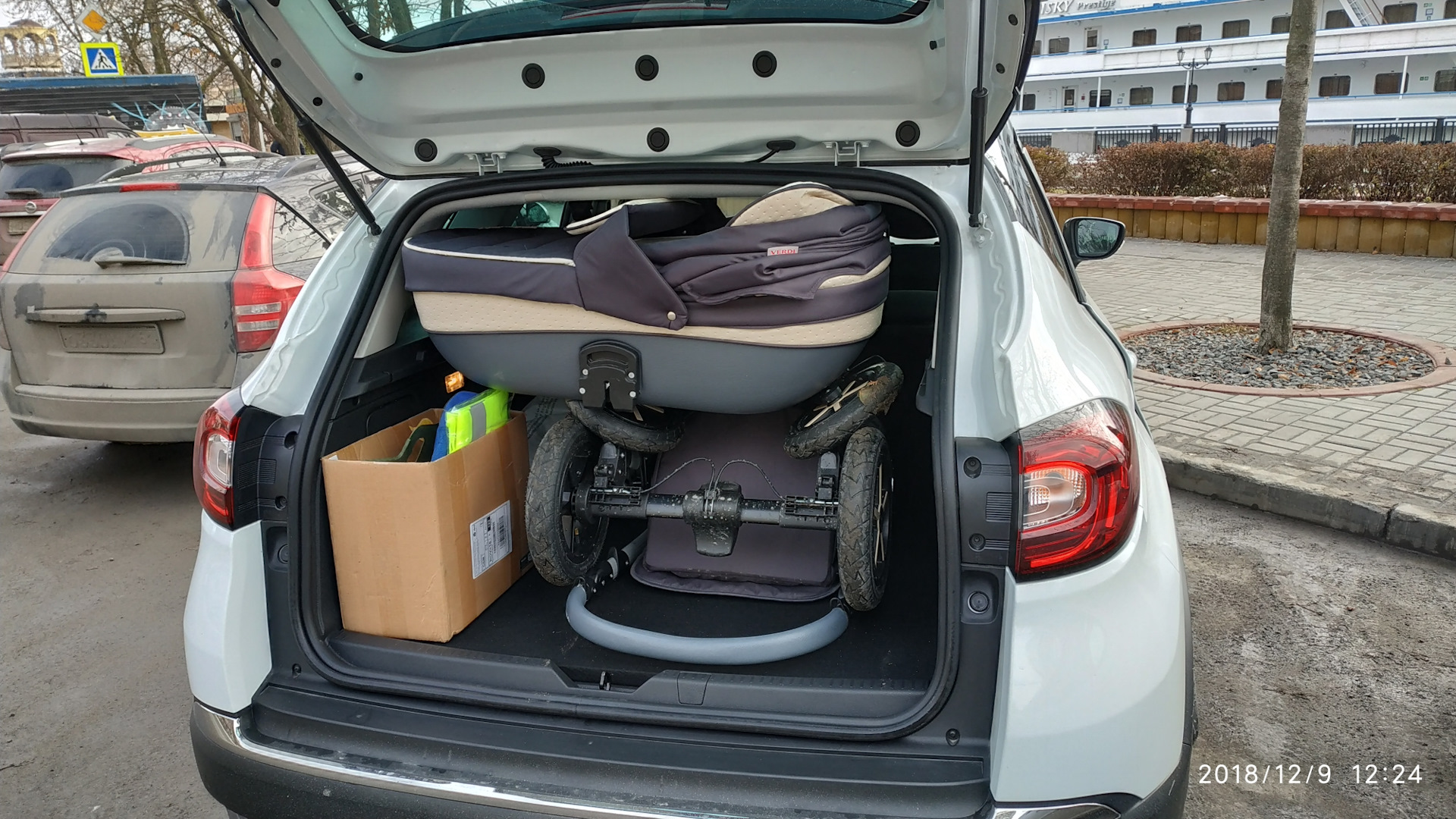 Багажник рено каптур: объем и способы применения