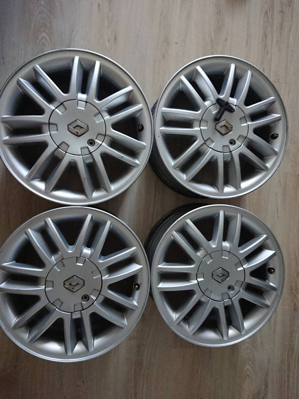 Диски на renault logan