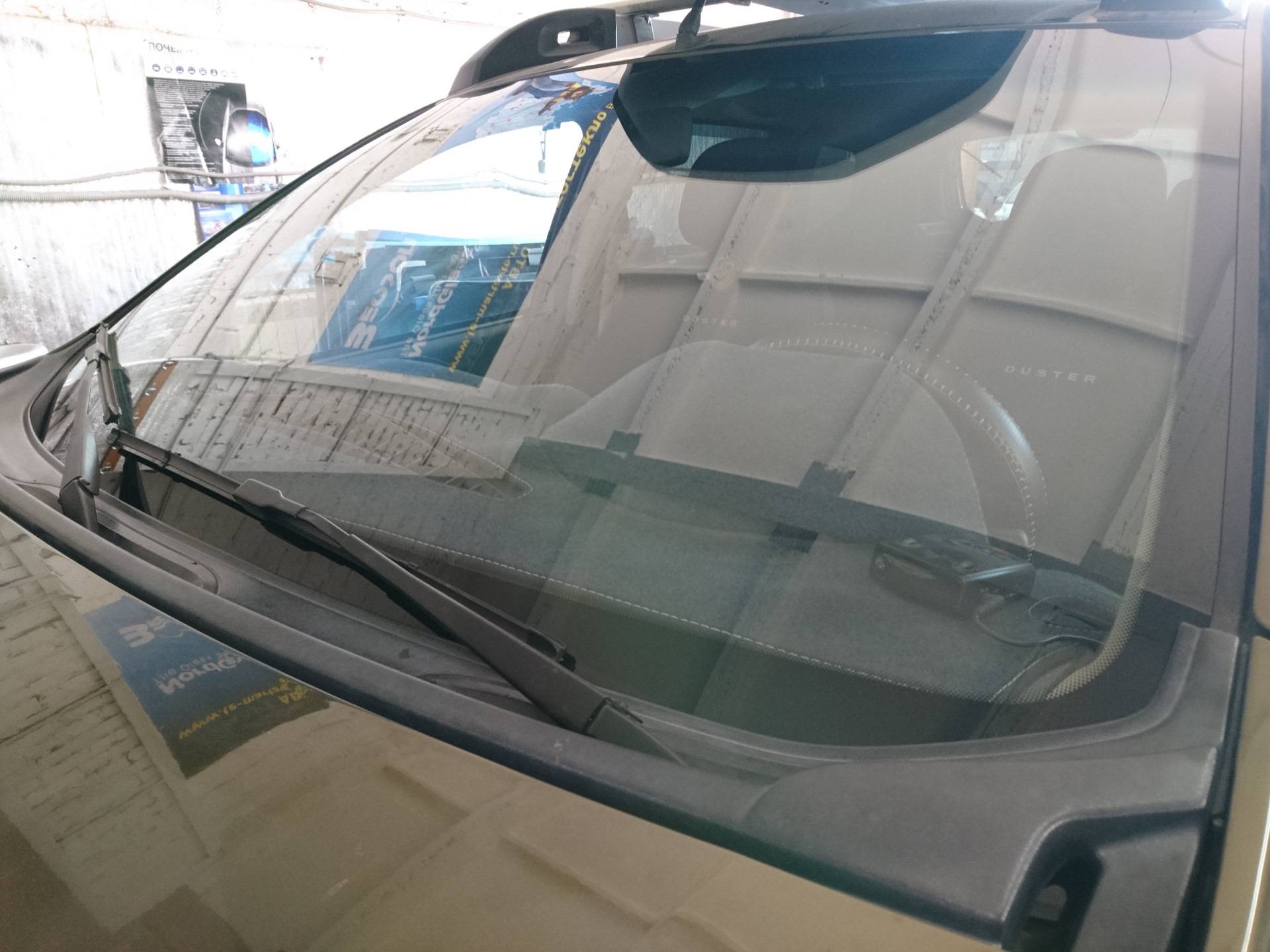 Замена лобового стекла Renault Duster, бокового и заднего стекол Рено Дастер