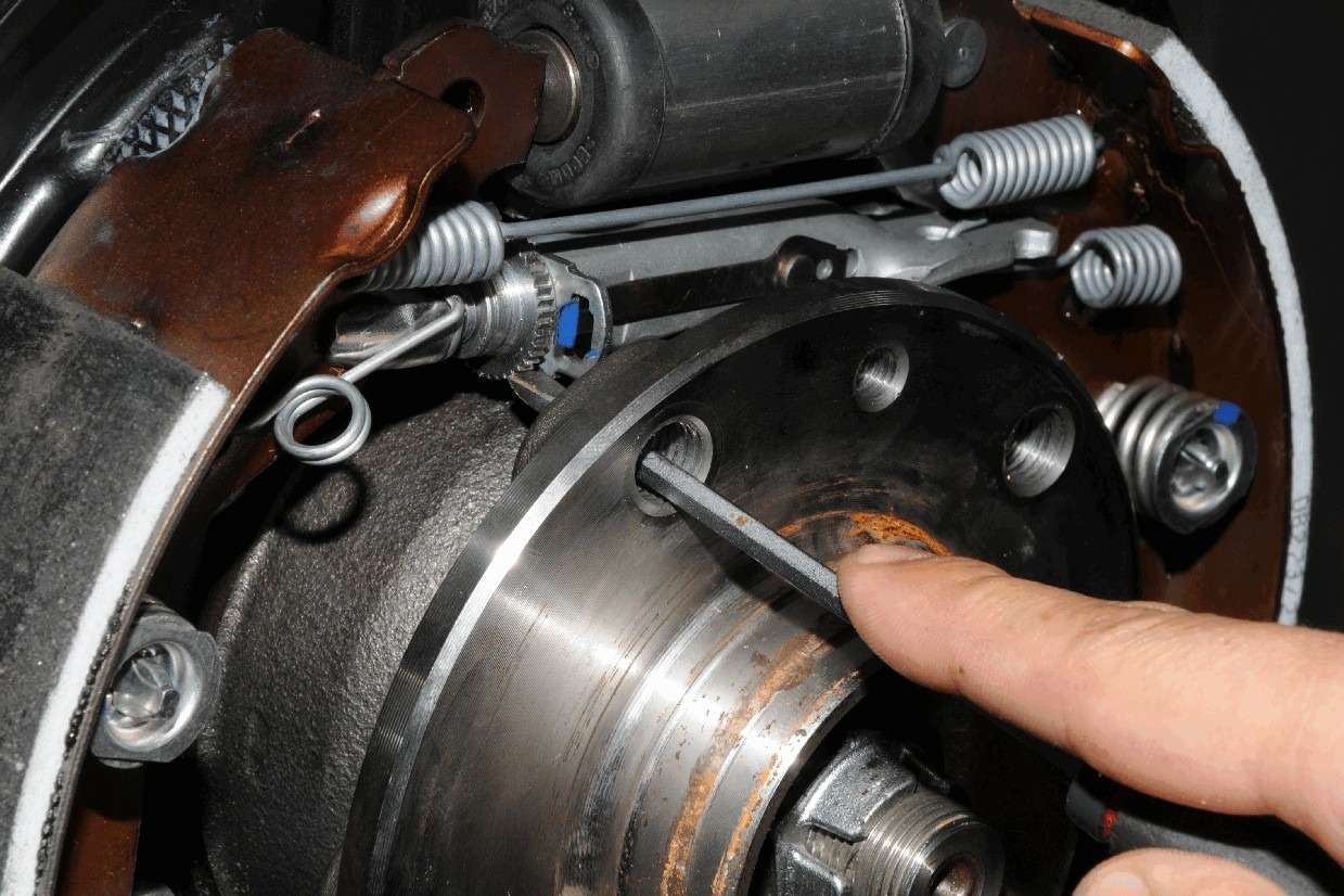 Renault duster   снятие приводов передних колес рено дастер
