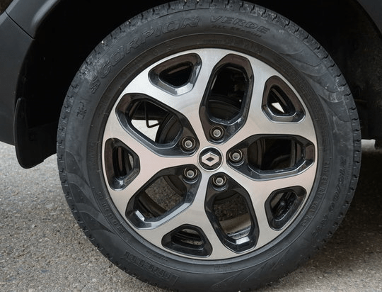 Renault kaptur 2016: размер дисков и колёс, разболтовка, давление в шинах, вылет диска, dia, pcd, сверловка, штатная резина и тюнинг