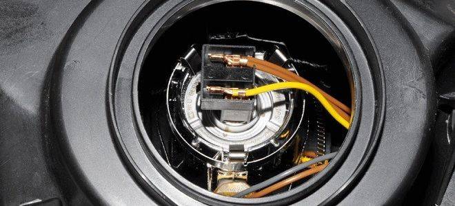Рено дастер — замена ламп в блок-фаре — журнал за рулем